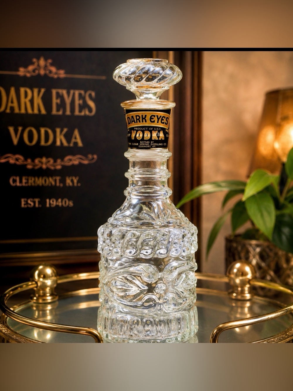 Vintage Dark Eyes Vodka Glass Decanter Stopper Clear Spring Clermont KY. G23